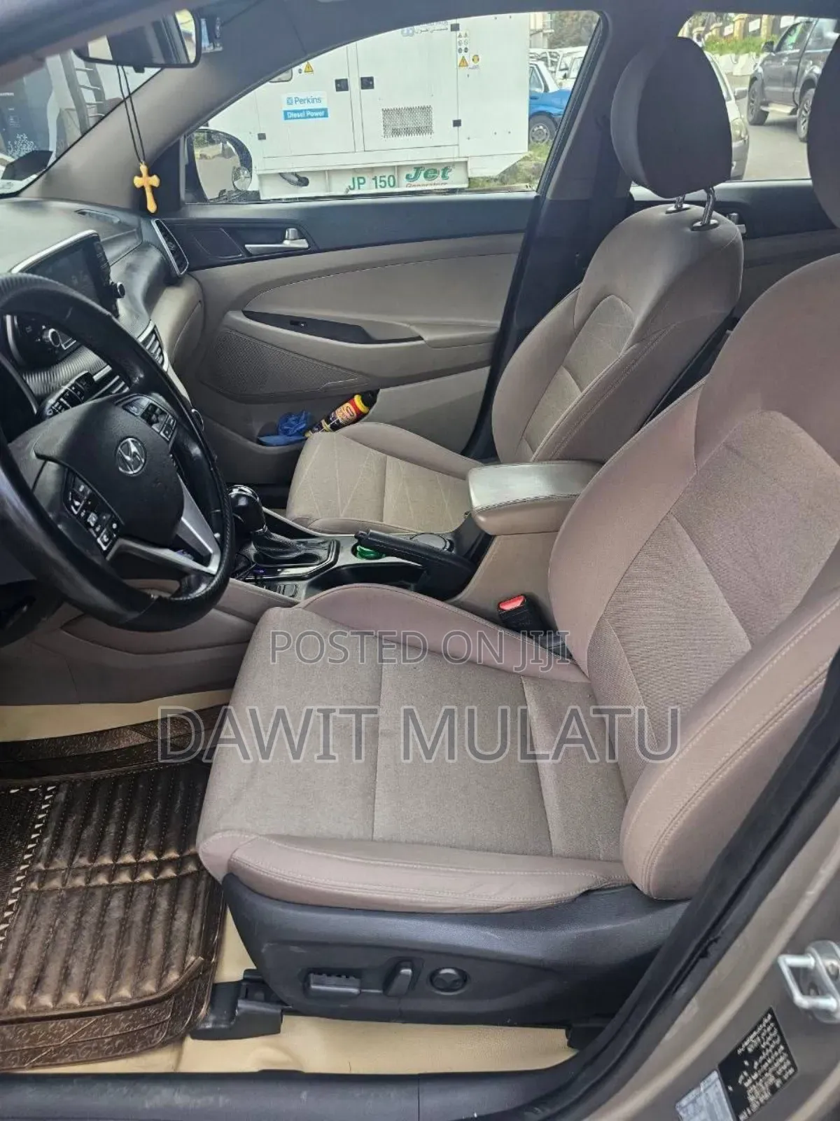 Hyundai Tucson 2018 Gold