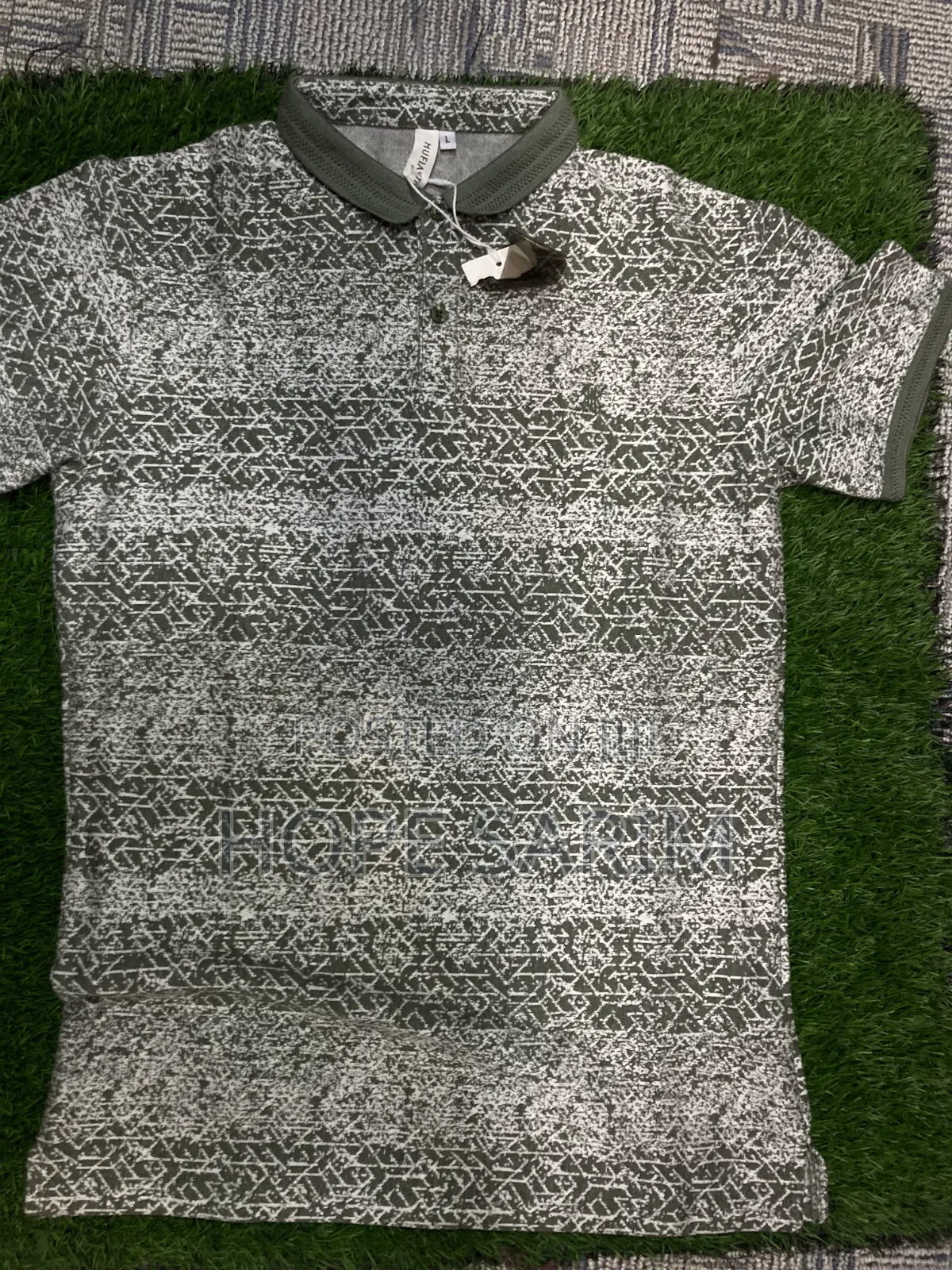 Men's Stylish Patterned Polo Shirt •