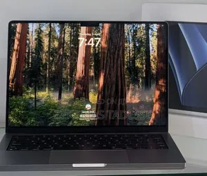 New Laptop Apple MacBook Pro 2023 M2 16GB Apple M2 SSD 512GB
