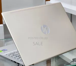 New Laptop HP Pavilion 15 8GB Intel Core i5 SSD 512GB