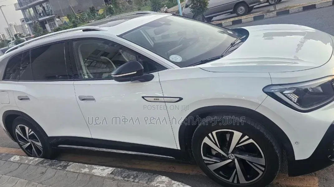 Volkswagen ID.6 2024 White