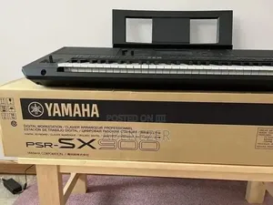 Yamaha PSR Sx900 Keyboard Piano