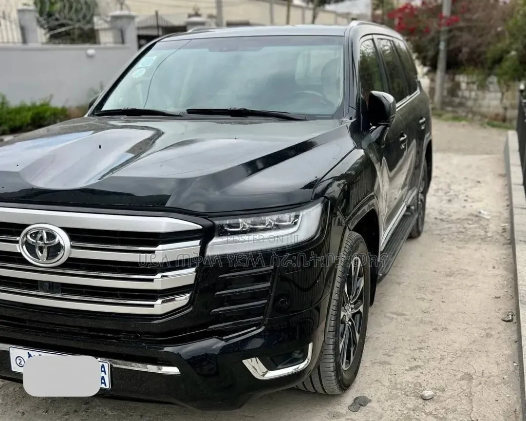 Toyota Land Cruiser 2012 Matt Black