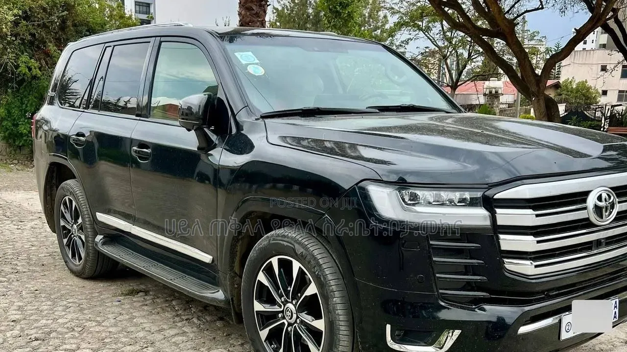 Toyota Land Cruiser 2012 Matt Black