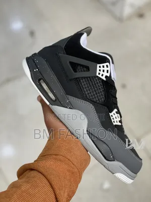 Air Jordan 4 Retro: Speckled Excellence