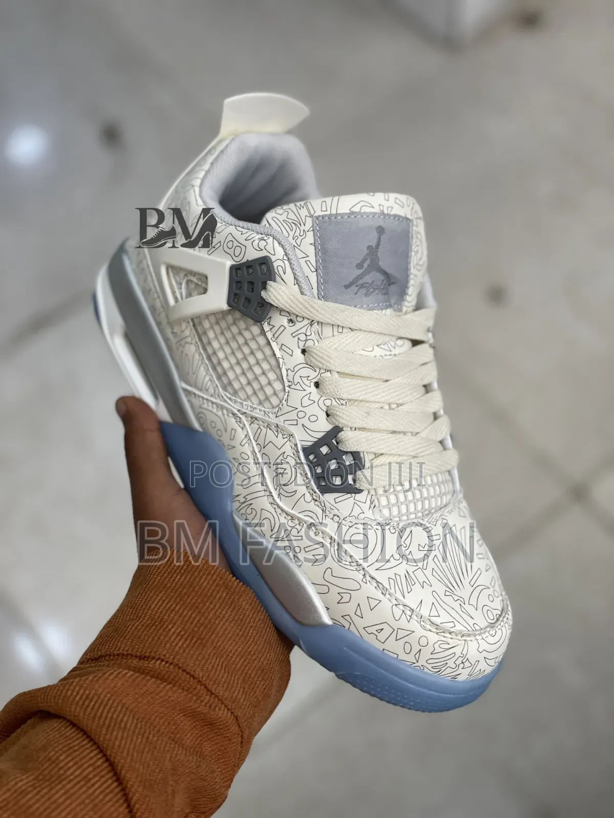 Air Jordan 4 Laser Cream Pattern