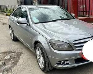 Mercedes-Benz C180 2010 Silver