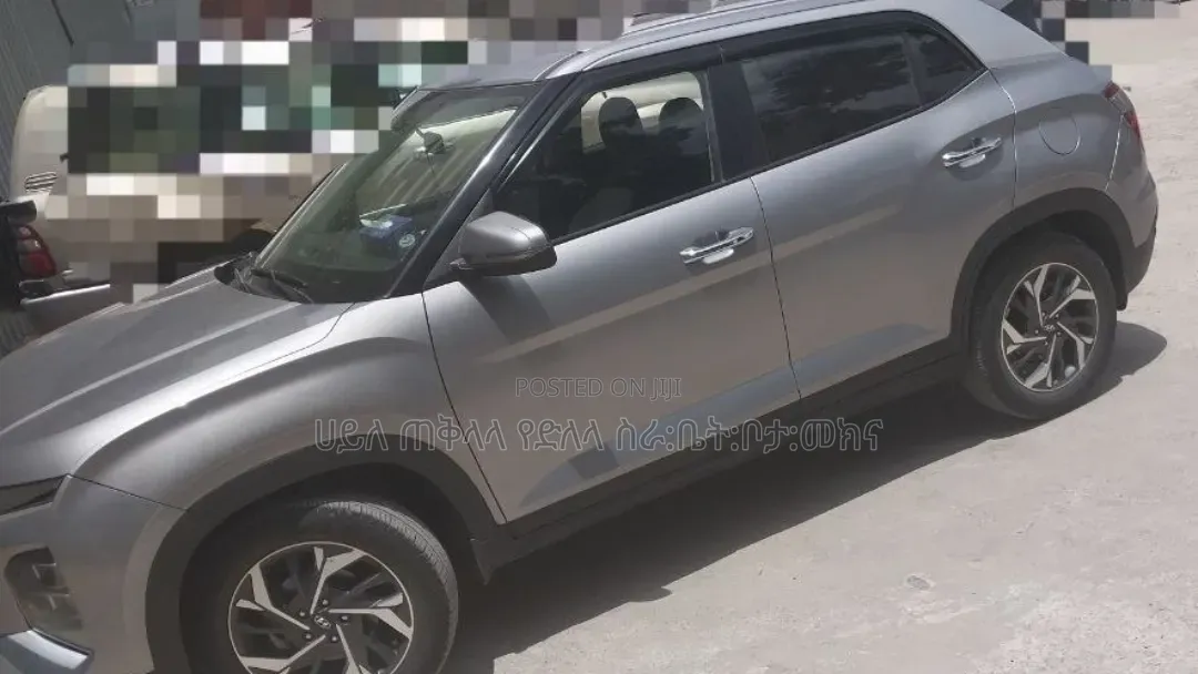 Hyundai Creta 2024 Pink