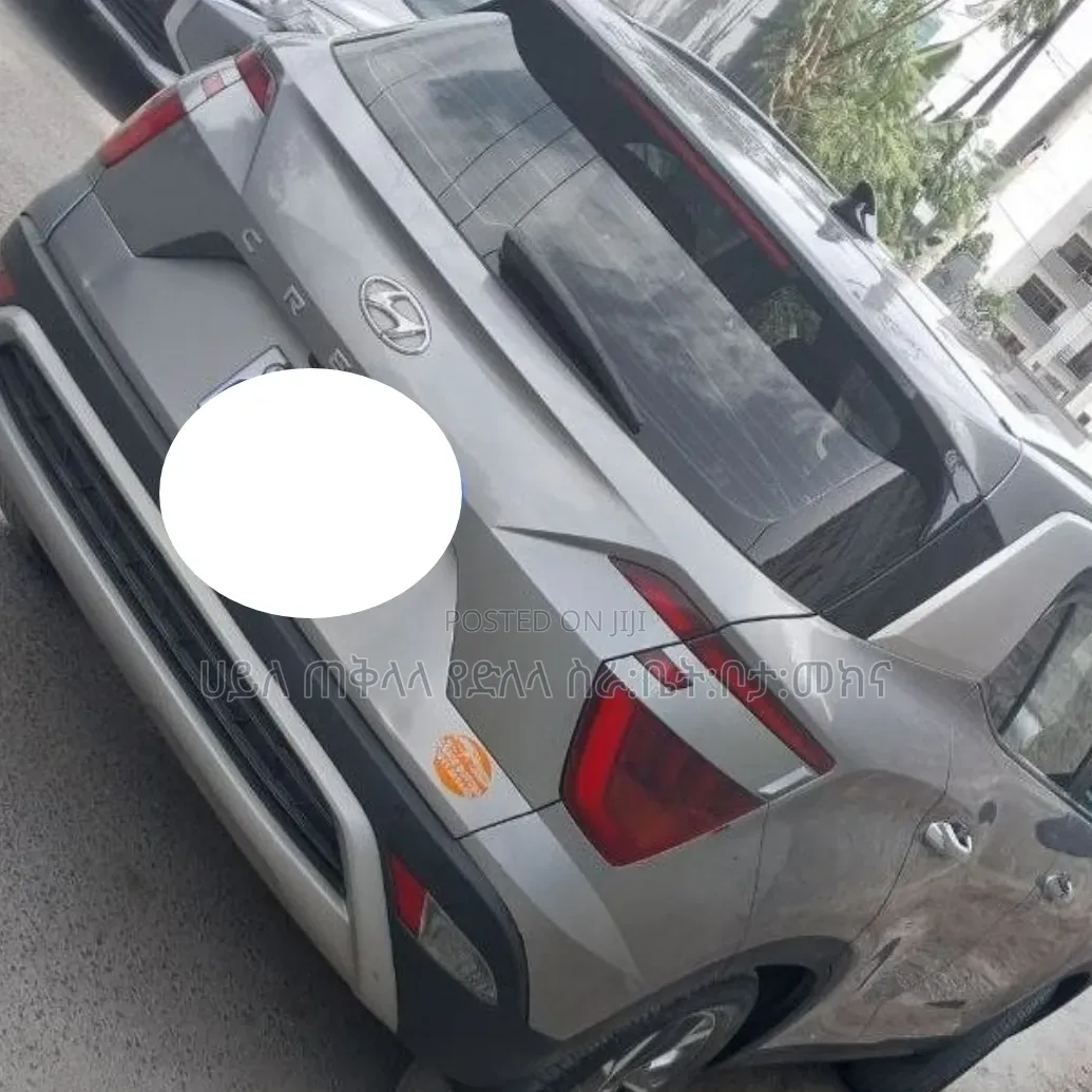 Hyundai Creta 2024 Pink