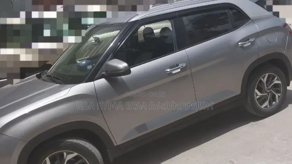 Hyundai Creta 2024 Pink