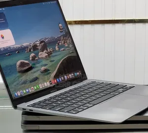New Laptop Apple MacBook Air 2020 16GB AMD A8 SSD 256GB