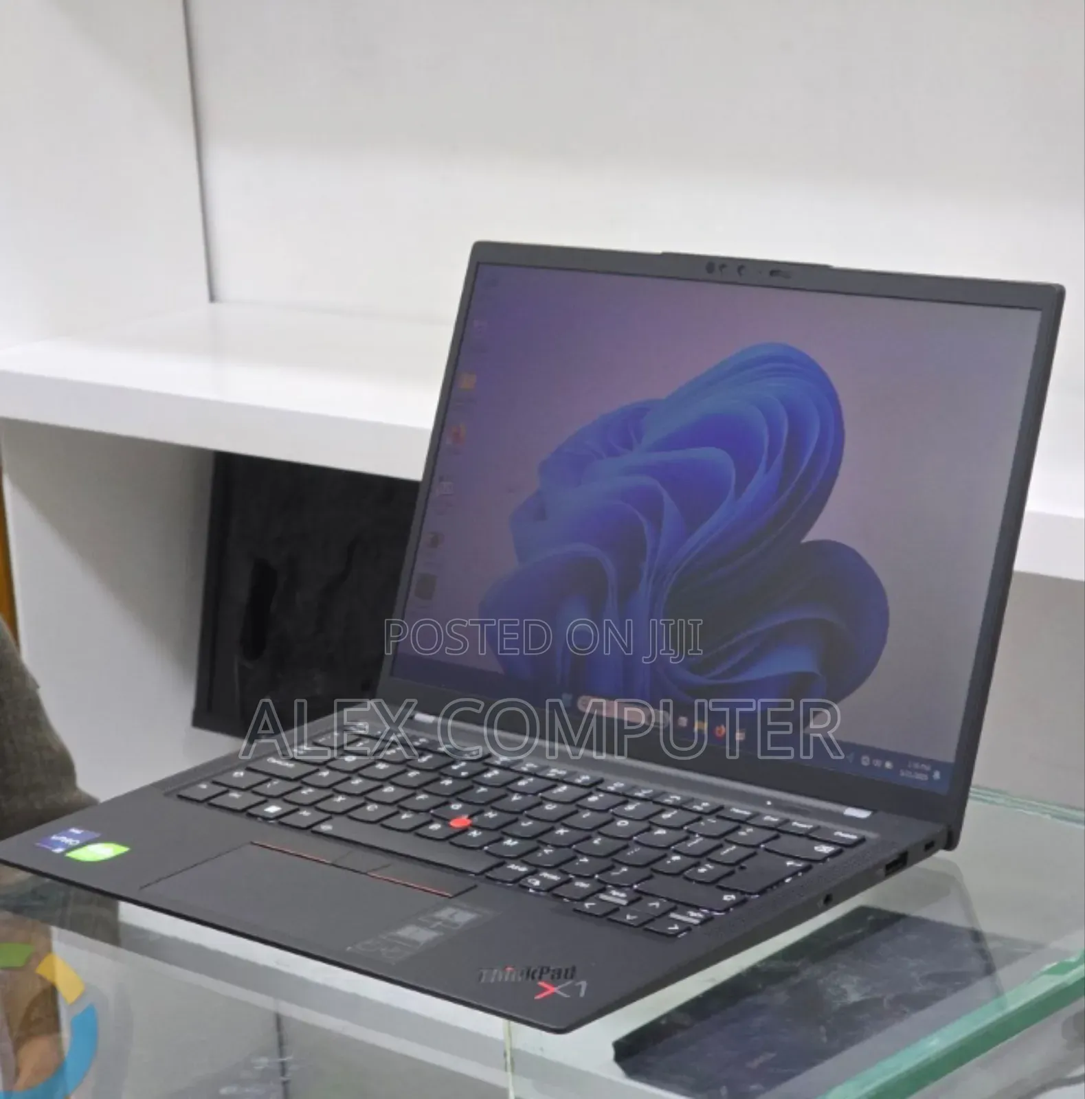 New Laptop Lenovo ThinkPad X1 Carbon 16GB Intel Core i7 SSD 512GB