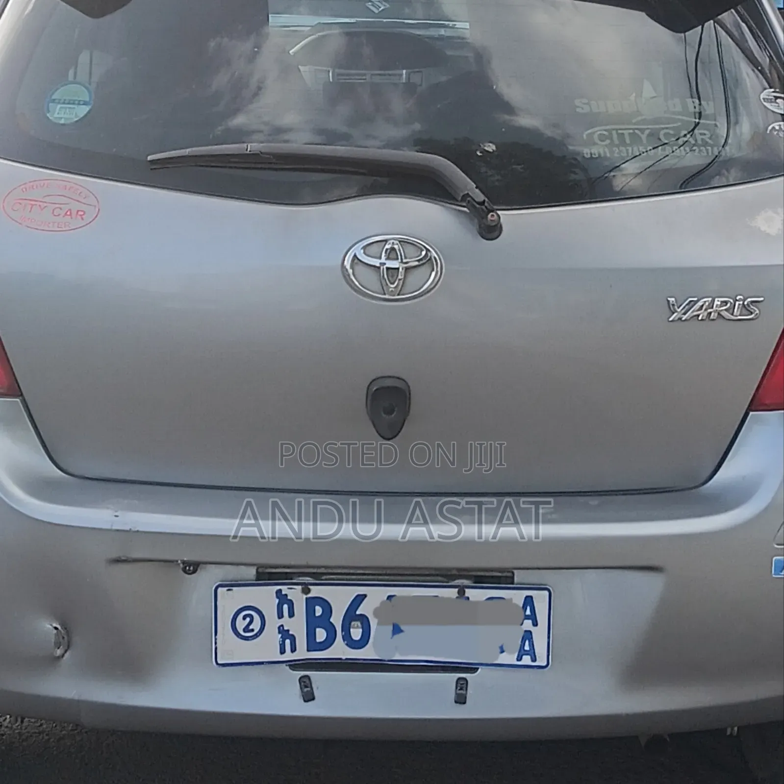 Toyota Yaris 2010 Gray