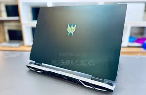 New Laptop Acer Predator Helios 300 16GB Intel Core i9 SSD 512GB