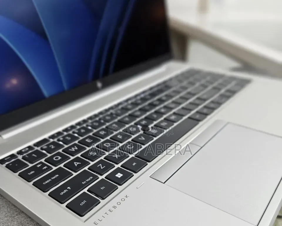 New Laptop HP EliteBook 850 G8 16GB Intel Core i7 SSD 512GB