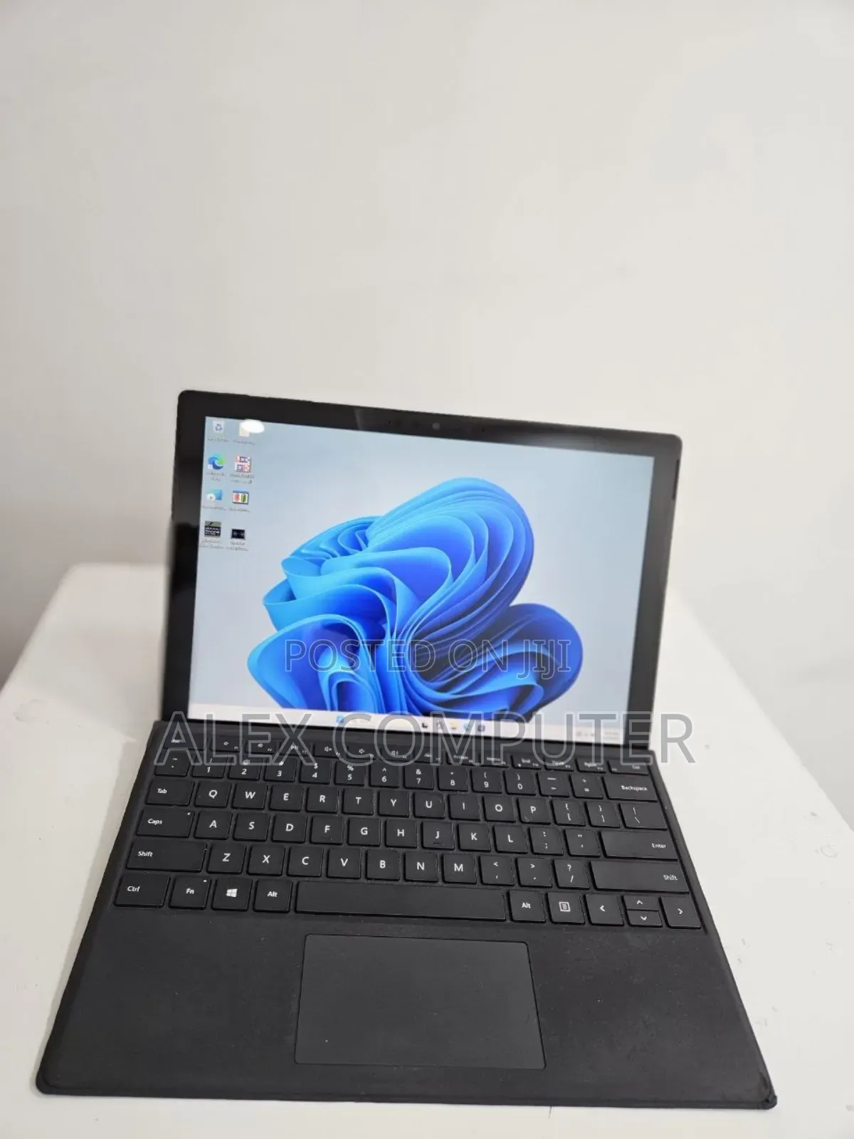 New Laptop Microsoft Surface Pro 7+ 16GB Intel Core i7 SSD 1T