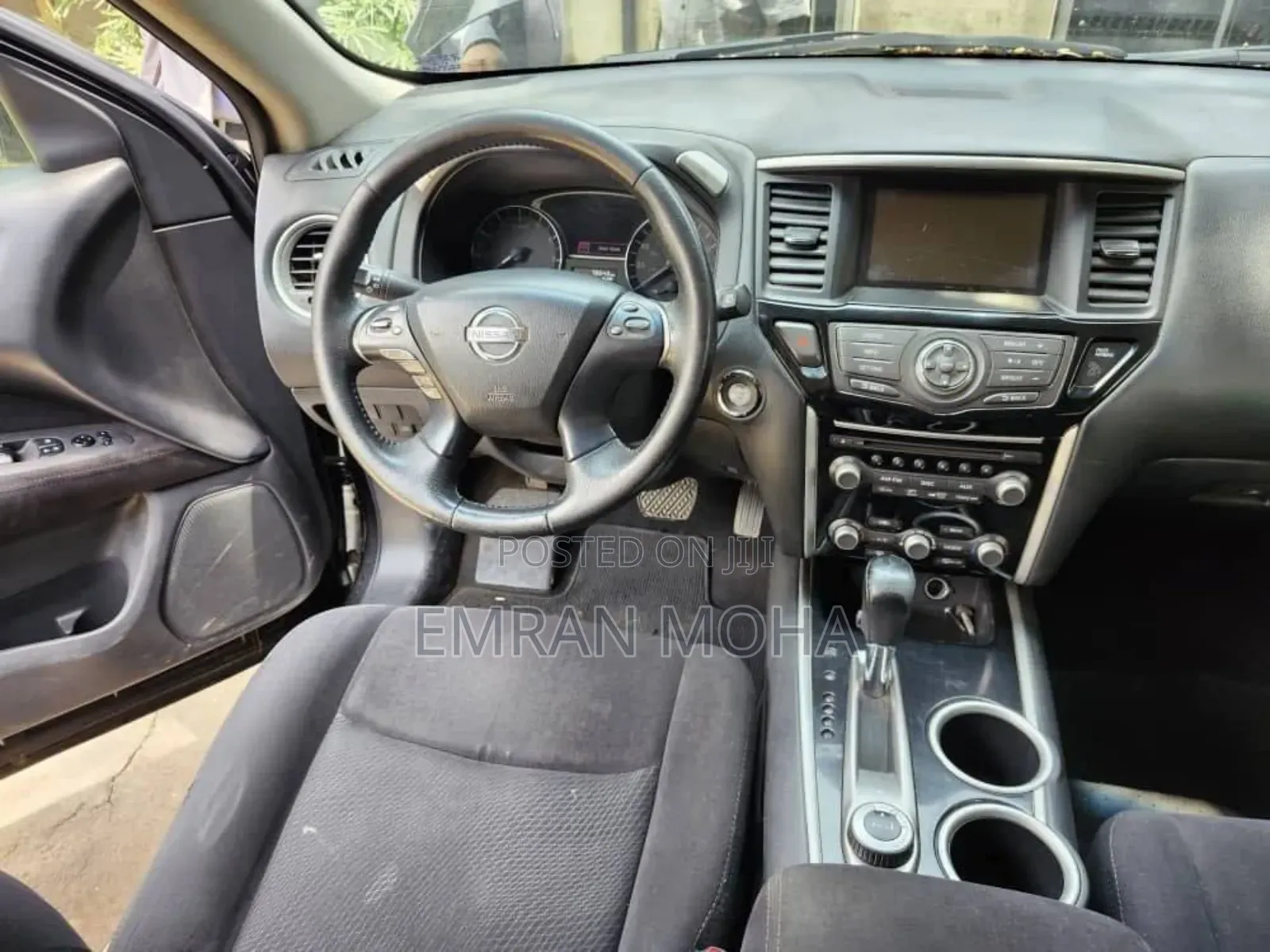 Nissan Pathfinder 2013 Black