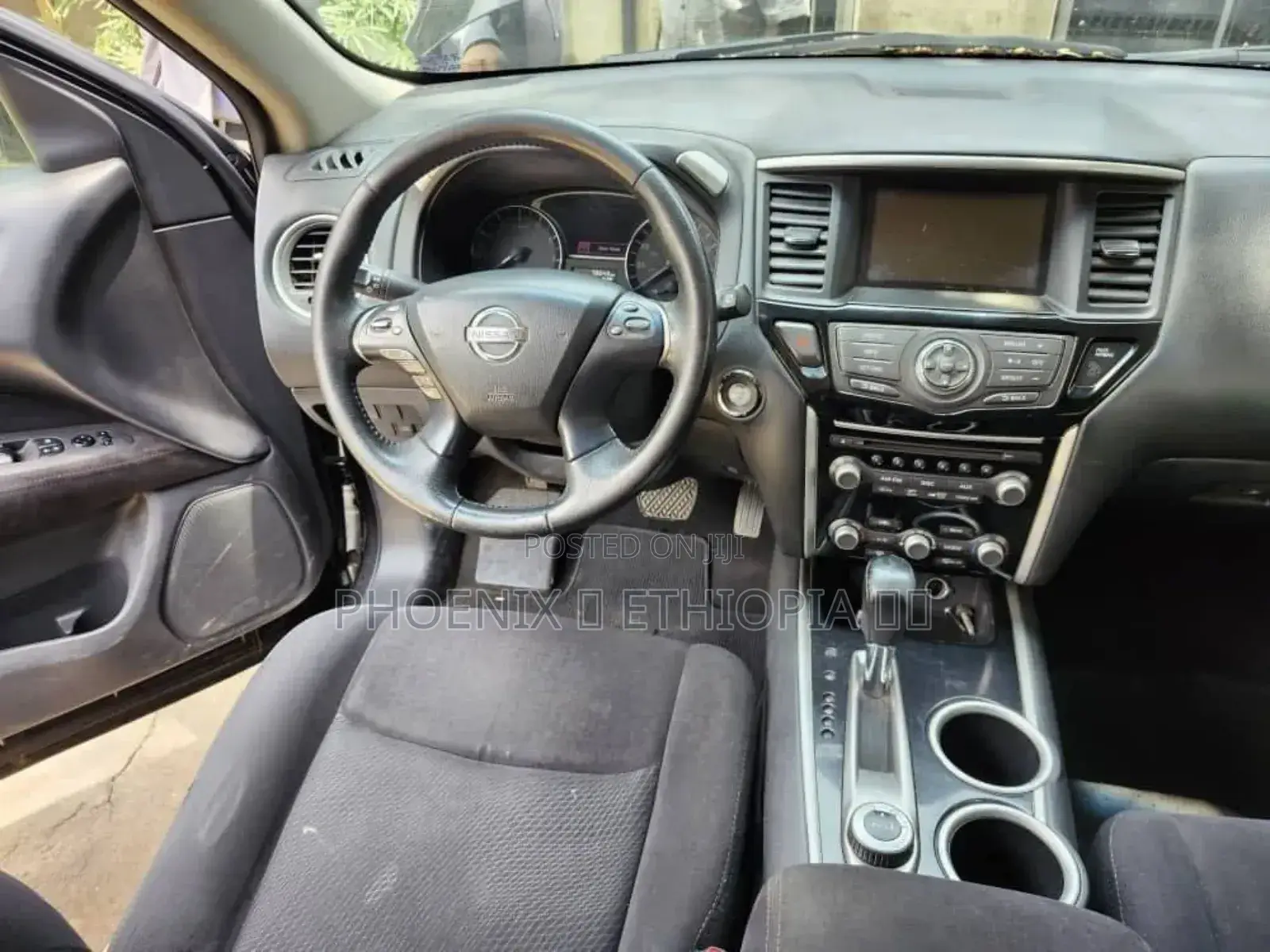 Nissan Pathfinder 2013 Black