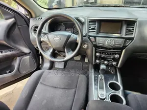Nissan Pathfinder 2013 Black
