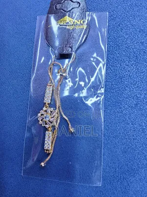 Jeweleries for Lady Fashionable and Beautiful