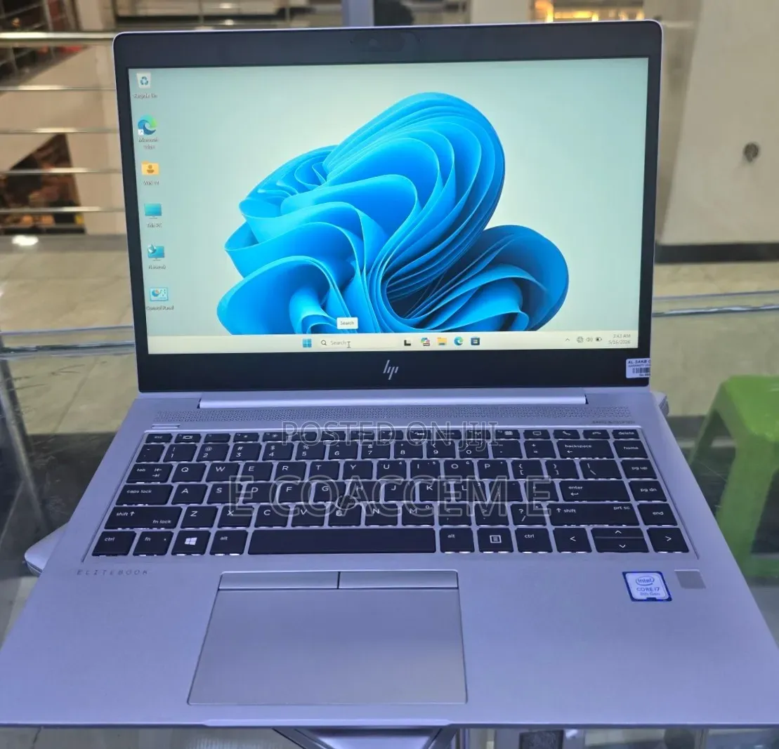 New Laptop HP 8GB Intel Core i7 SSD 512GB
