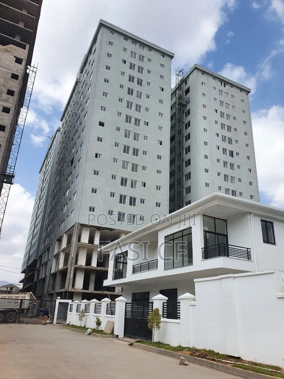 3bdrm Apartment in Bole for sale