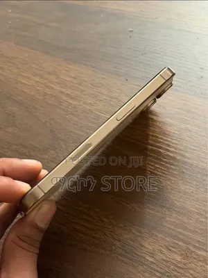 Apple iPhone 16 Pro 128 GB Gold