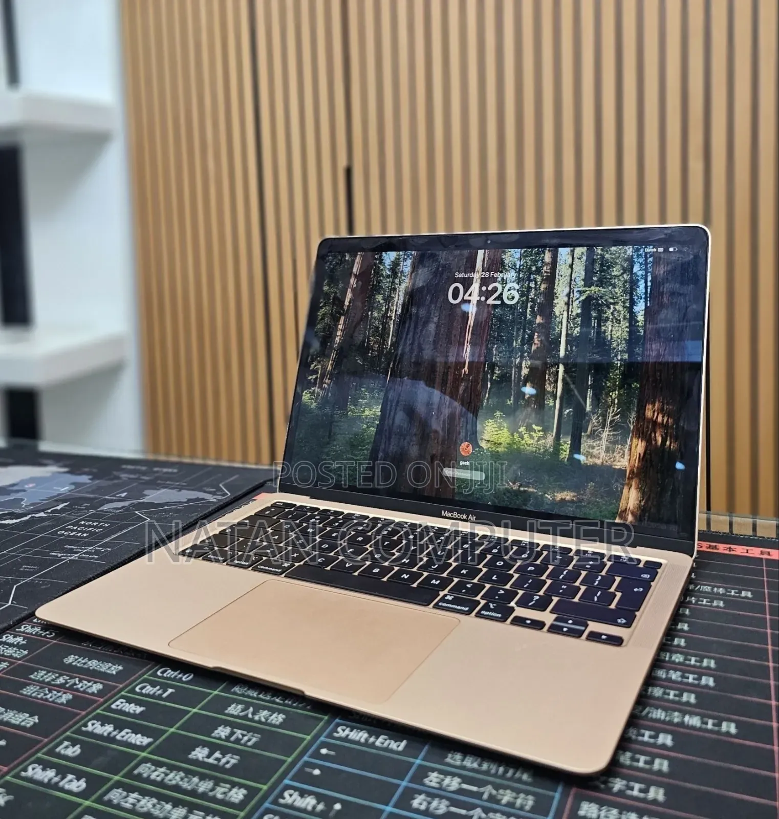 New Laptop Apple MacBook Air 2020 M1 8GB Apple M1 SSD 256GB