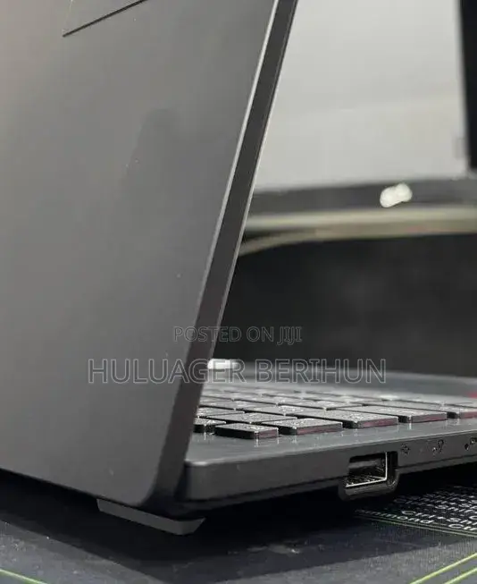 New Laptop Asus VivoBook 15 X540NA 16GB AMD Ryzen 5 SSD 512GB