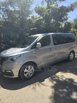 Hyundai H1 2021 Silver