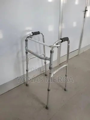 Walking Frame甴曰 Is a Device That Gives Additional Support to Maintain