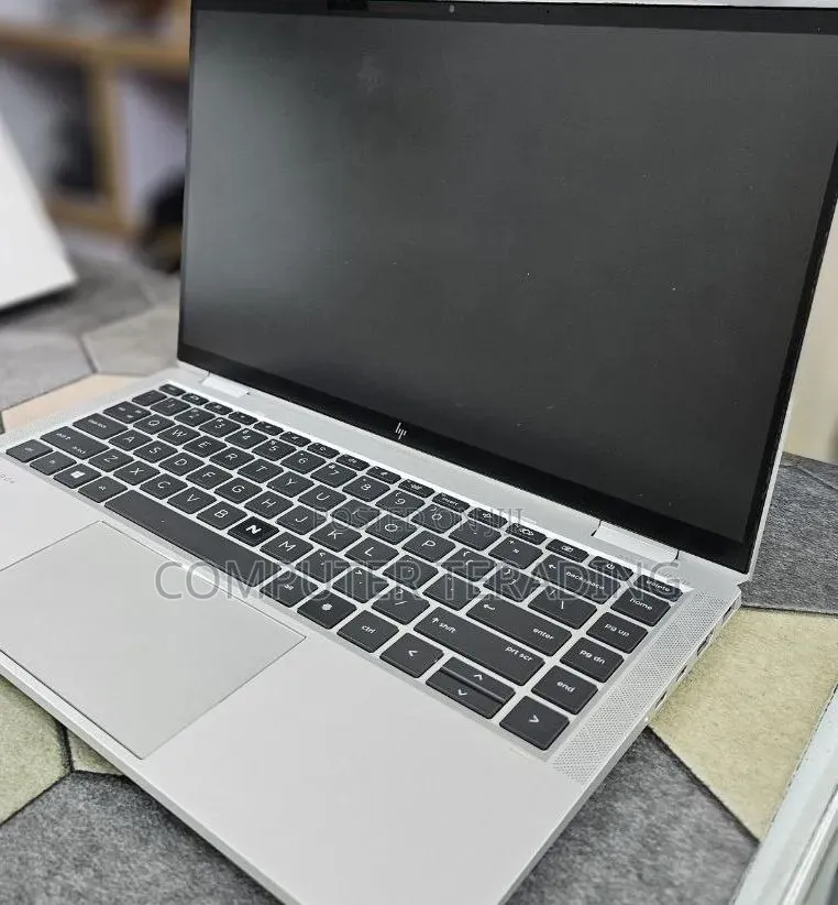 New Laptop HP EliteBook x360 1040 G7 16GB Intel Core i7 SSD 512GB