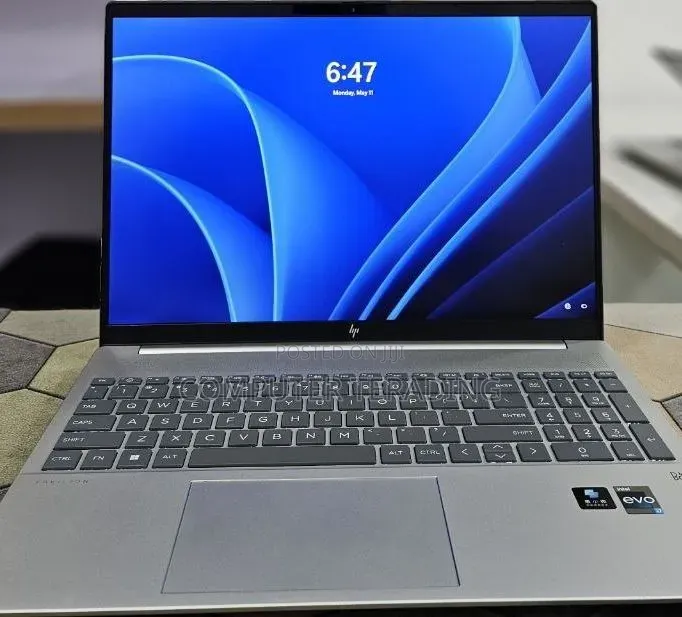 New Laptop HP Pavilion 15t 16GB Intel Core i7 SSD 1T