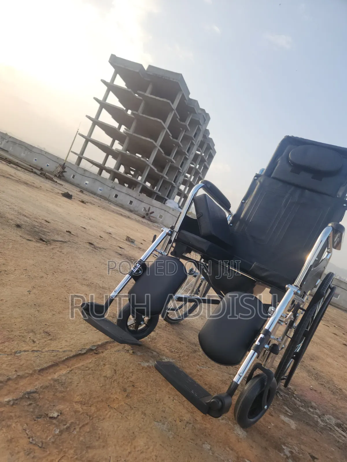 Hero Mediva Commode Recliner Wheelchair on Rent Healthy Wheelchair