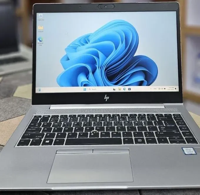 New Laptop HP EliteBook 840 G5 8GB Intel Core i5 SSD 512GB