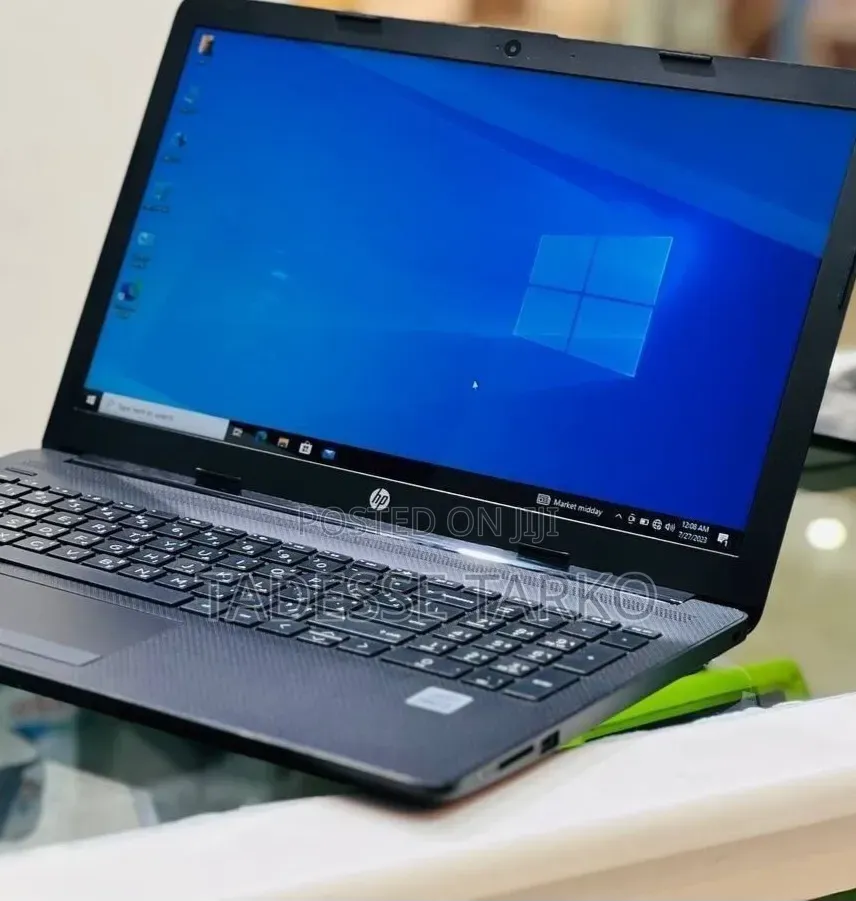 New Laptop HP Stream Notebook 8GB Intel Core i5 HDD 1T