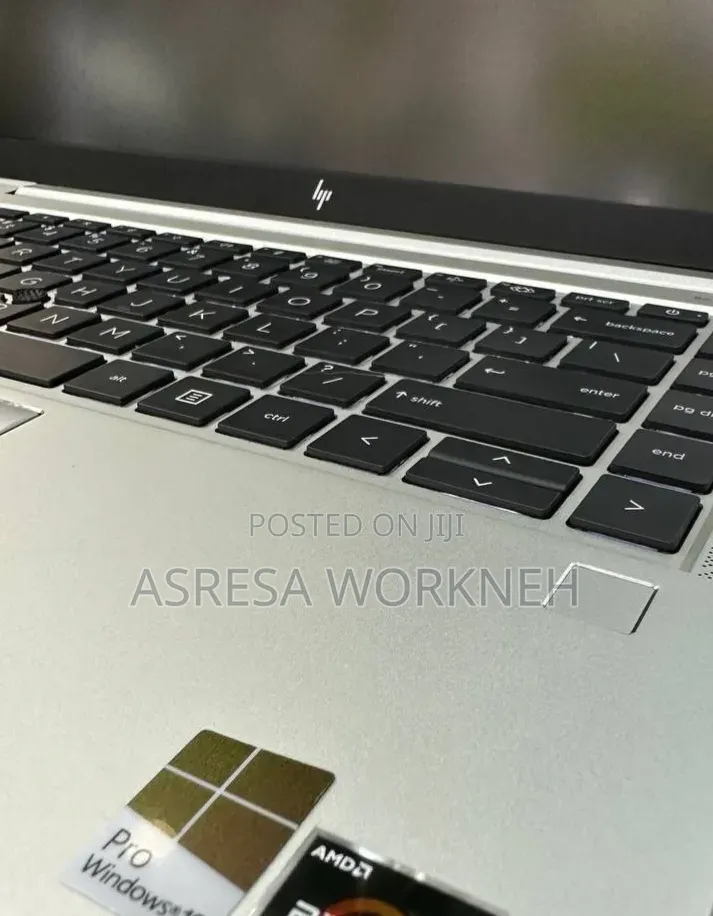 New Laptop HP 16GB AMD Ryzen 5 SSD 512GB