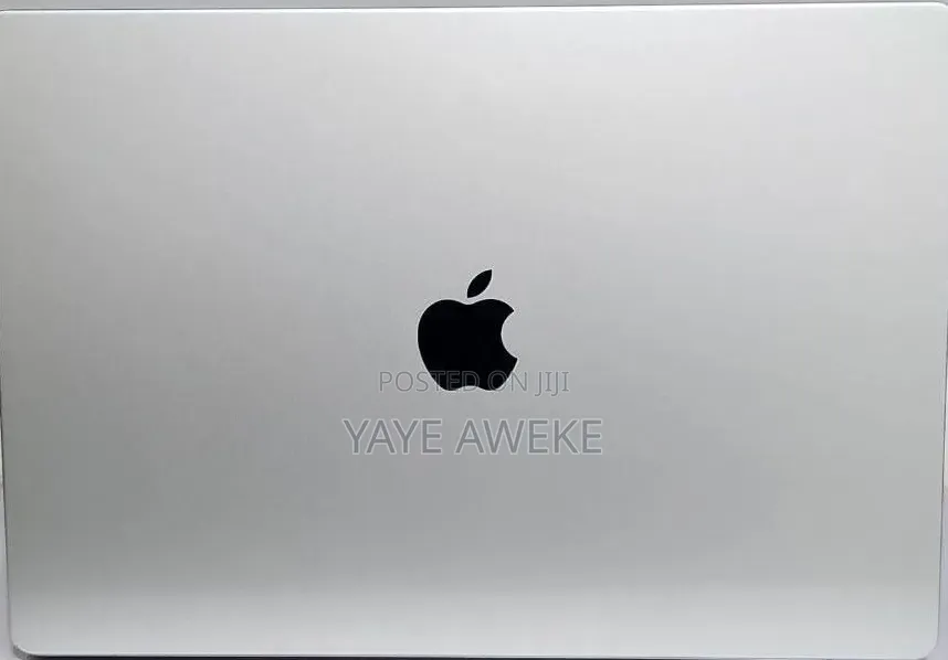 New Laptop Apple MacBook Air 2024 M3 15-inch 24GB Apple M3 SSD 512GB