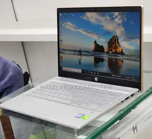 New Laptop HP Pavilion 14 8GB Intel Core i5 SSD 256GB