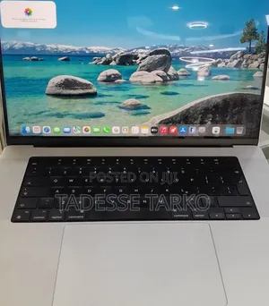New Laptop Apple MacBook Pro M1 32GB Apple M1 Pro SSD 512GB