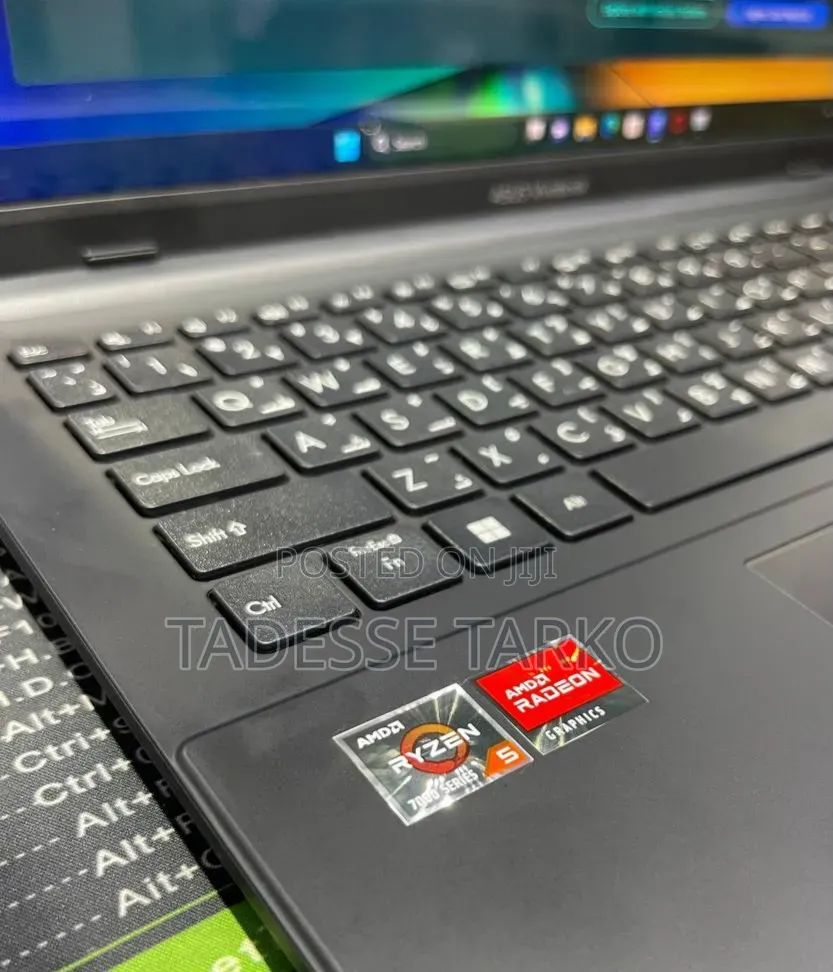 New Laptop Asus VivoBook 15 X505BA 16GB AMD Ryzen 5 SSD 512GB