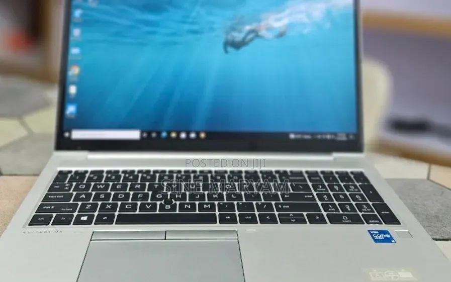 New Laptop HP EliteBook 850 G8 16GB Intel Core i5 SSD 512GB