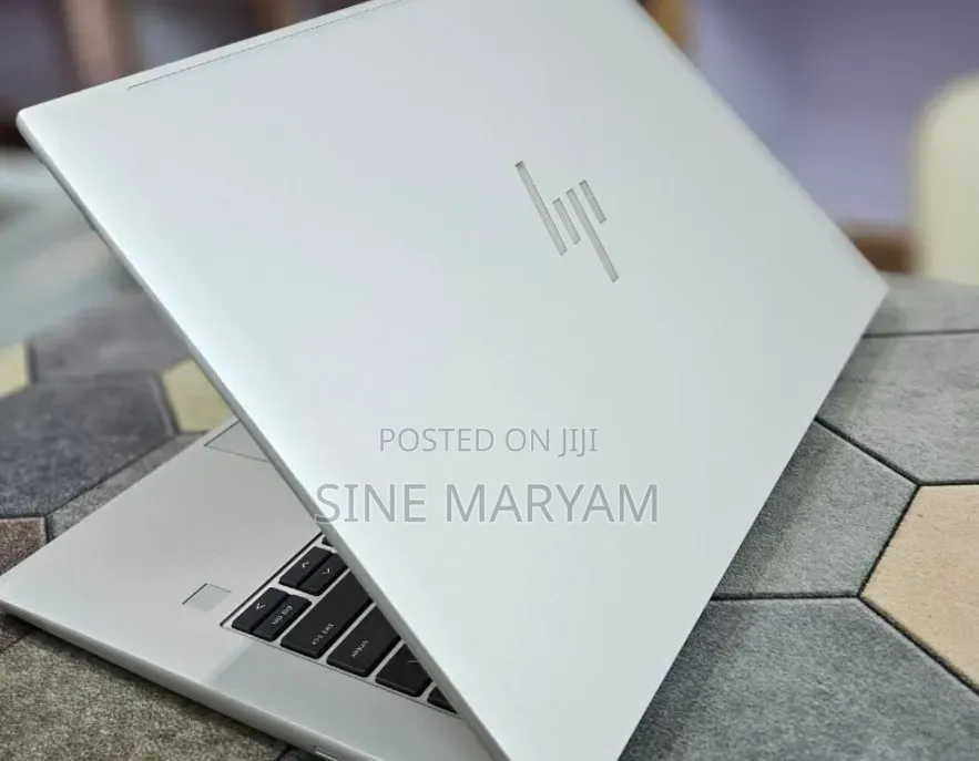 New Laptop HP EliteBook 840 G9 16GB Intel Core i7 SSD 512GB
