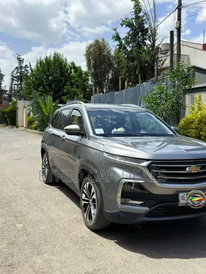 Chevrolet Captiva 2022 Gray