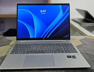 New Laptop HP Pavilion 17 16GB Intel Core i7 SSD 1T