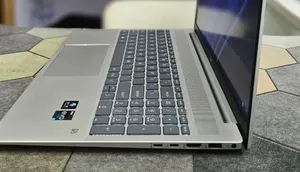 New Laptop HP Pavilion 17 16GB Intel Core i7 SSD 1T