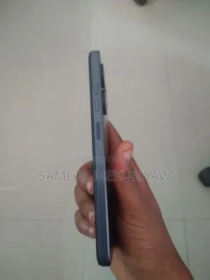 Tecno Spark 20 128 GB Black