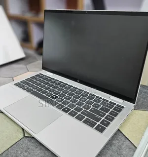 New Laptop HP EliteBook x360 1040 G7 16GB Intel Core i7 SSD 512GB
