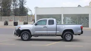 Toyota Tacoma 2020 Silver