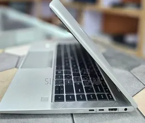 New Laptop HP EliteBook 845 G8 16GB AMD Ryzen 5 SSD 512GB